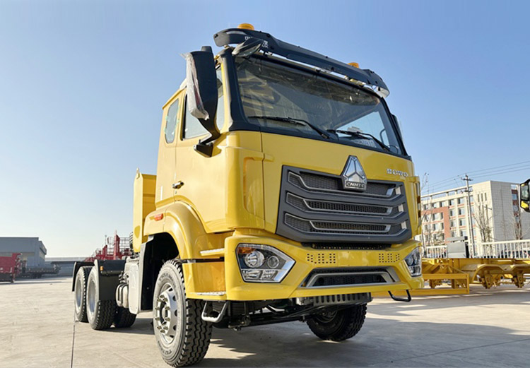 Howo New Model Truck Tractor 6×4 Semi Trailer